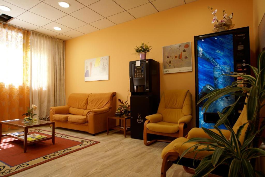 Hotel Mont-Roig Zewnętrze zdjęcie